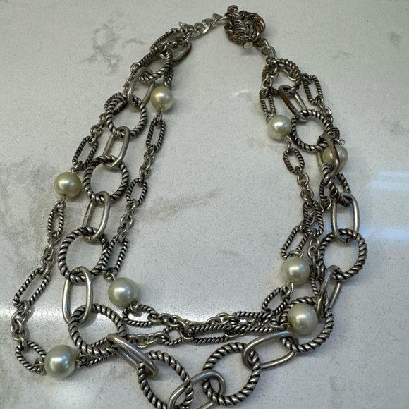 Layered Silver And Faux Pearl Necklace/ Choker Stunning 18” - Picture 8 of 8